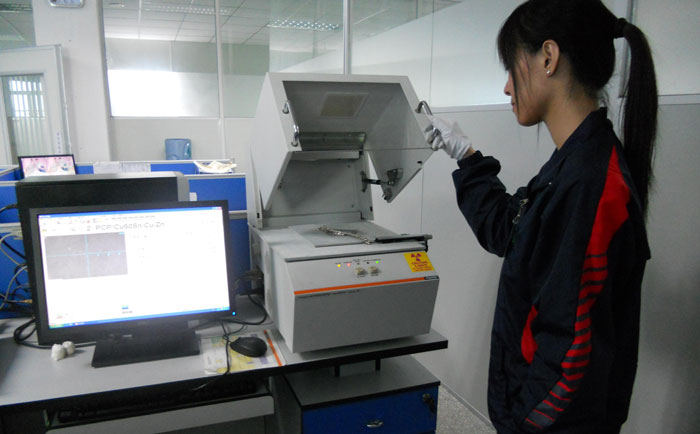 SUS304鋼帶沖壓成型鹽霧測(cè)試，第二天生銹合理嗎?