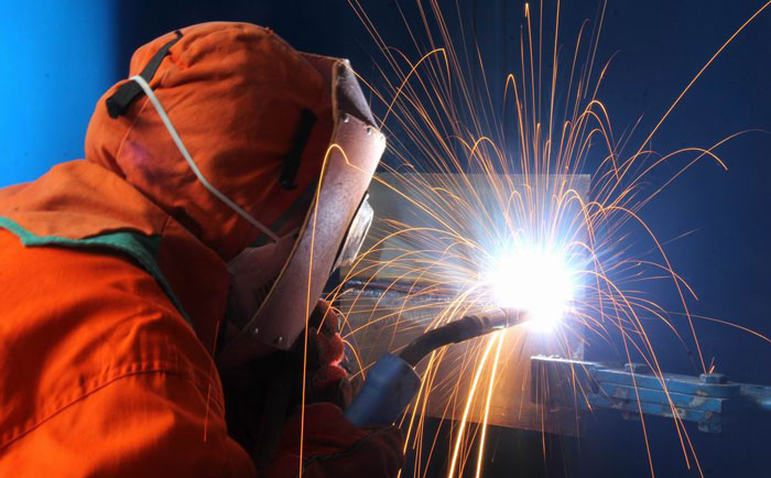 304不銹鋼帶焊接點(diǎn)為什么會生銹，該怎么解決？